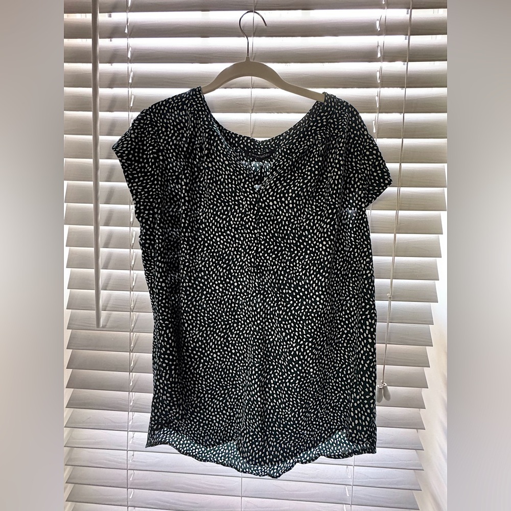 Green cap sleeve blouse - NEW WITH TAGS